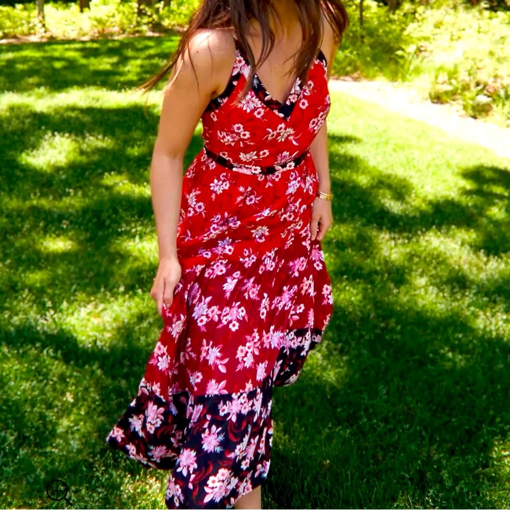 LOFT NWT Sz. 4P Zinnia Tiered Maxi Dress